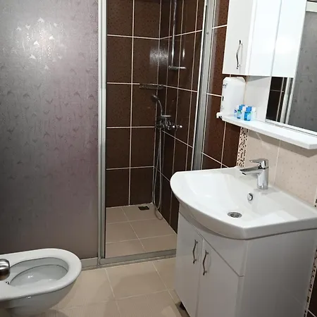 招待所 梅利斯畔丝咏酒店