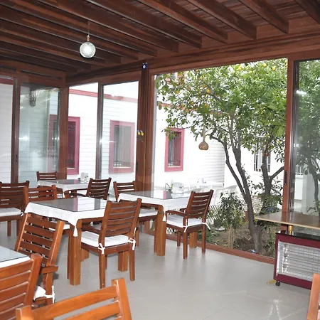 Melis Affittacamere 4*